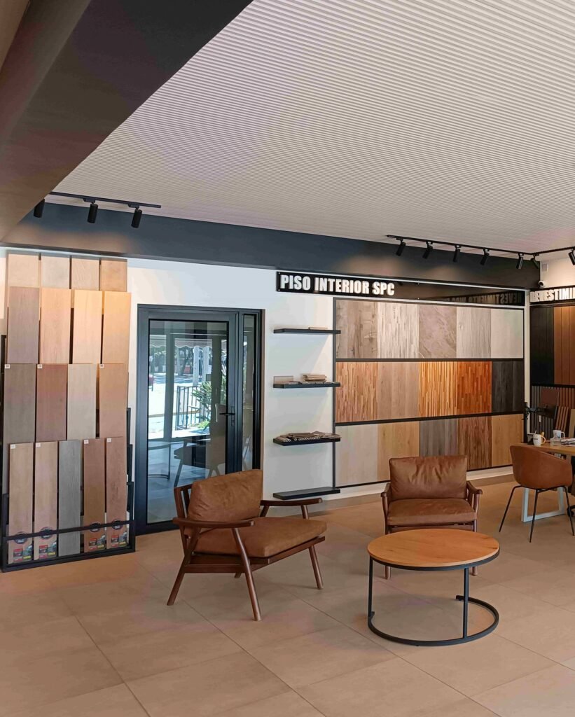 Diseño Interior showroom Revestimientos y pisos en Ñuñoa